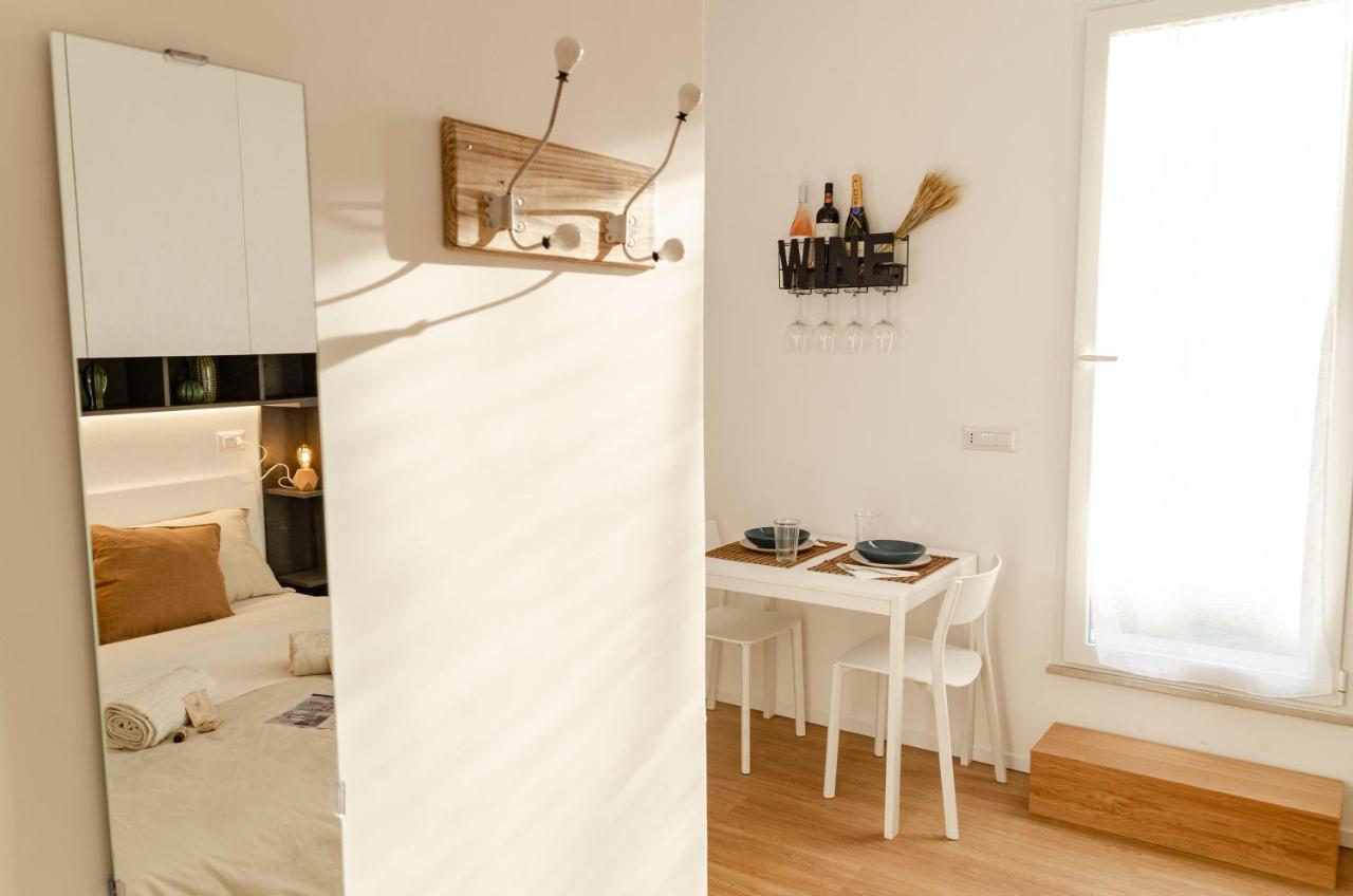 Appartement [ApuliaLux] Penthouse&Garden con SPA in Centro à Bari Extérieur photo