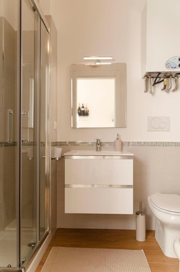 Appartement [ApuliaLux] Penthouse&Garden con SPA in Centro à Bari Extérieur photo